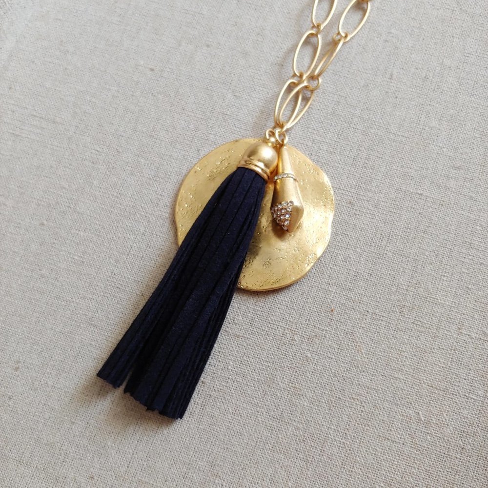 NWT Stella & Dot Carla Tassel Necklace